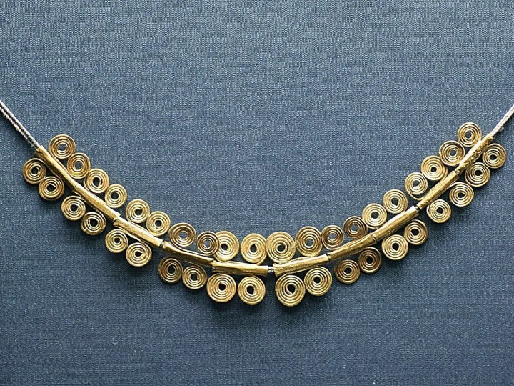 Orfebreria-collar-de-oro-micenico-siglo-XII-a.-C.